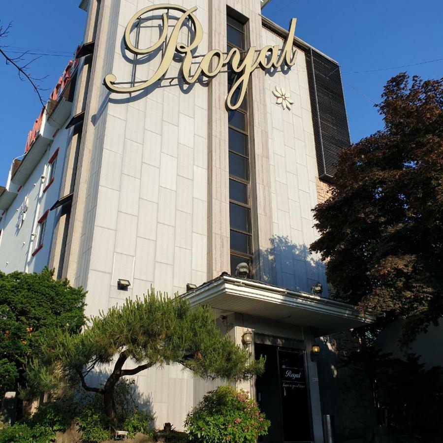 Pocheon Royal Hotel Exterior photo
